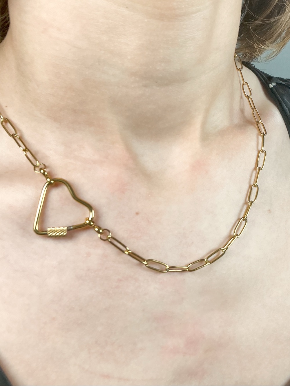 * Gold Tone Paperclip Chain Heart Carabiner screw lock Clasp Necklace Minimalist